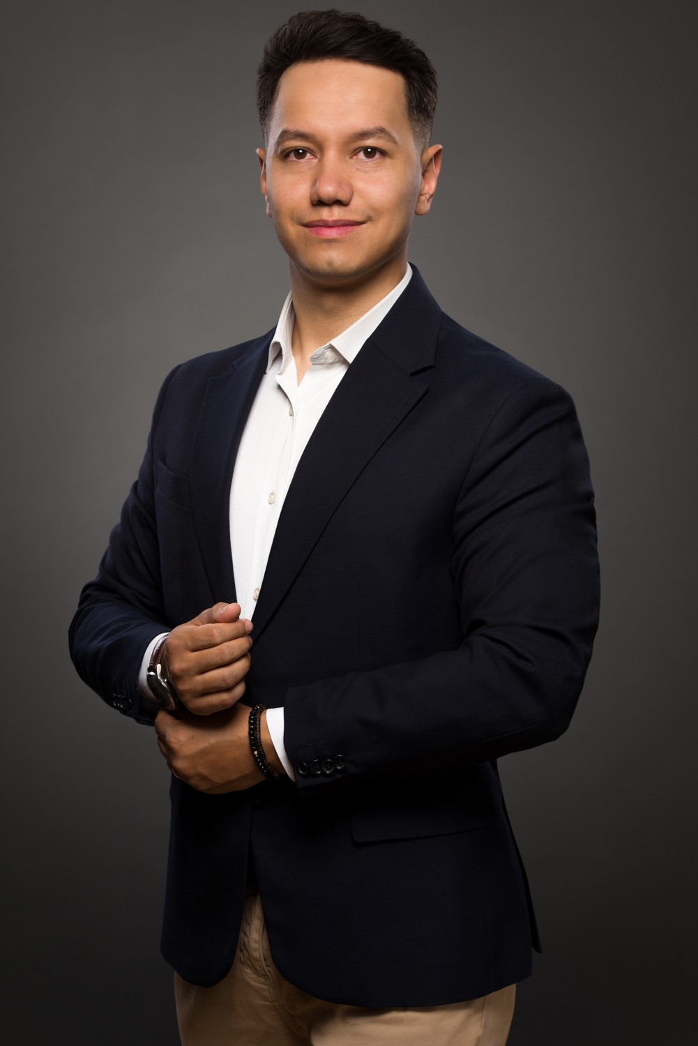 paweł ho-janecki - pośrednik